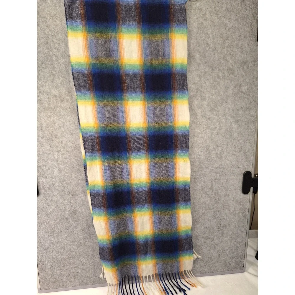 N/A soft woven
